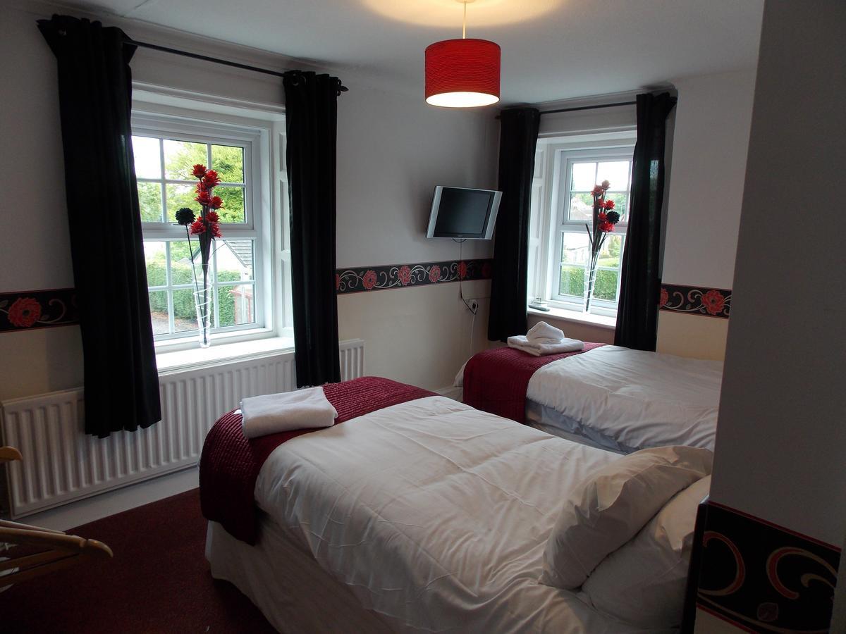 Cross Keys Hotel Canonbie Bagian luar foto