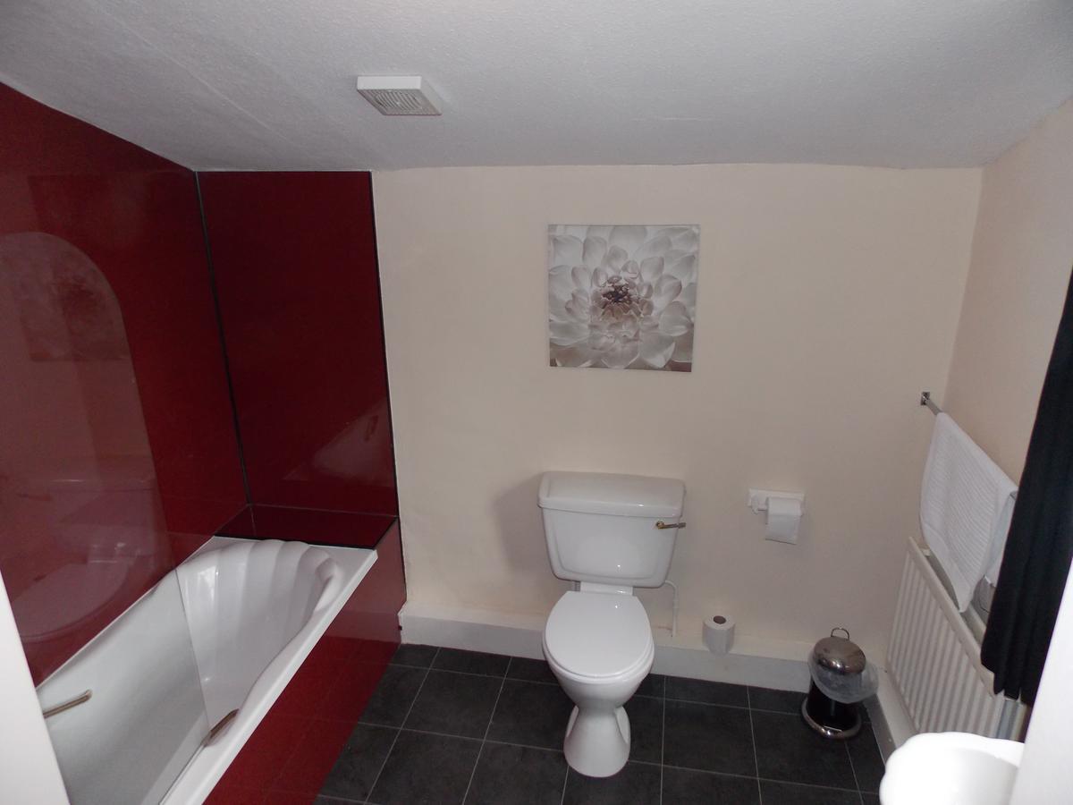 Cross Keys Hotel Canonbie Bagian luar foto